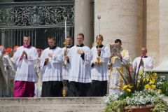 6a-Canonization01_019-3