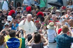 9-Canonization01_008-3
