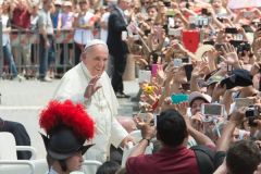 9-Canonization01_010-3